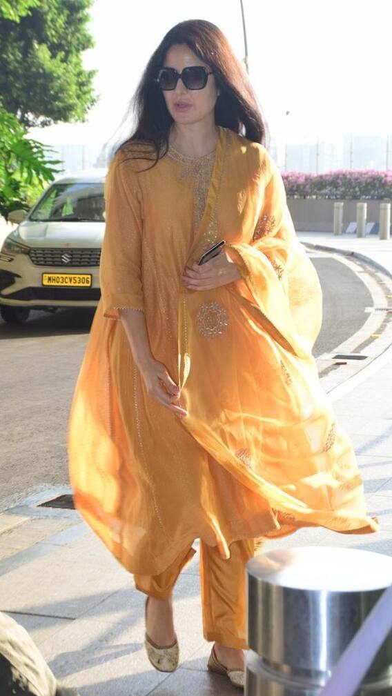 एयरपोर्ट पर पंजाबी कुड़ी बन पहुंचीं कैटरीना, सादगी पर फिदा हुए फैंस