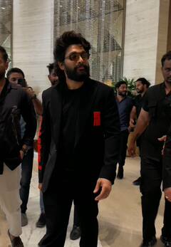 Pushpa 2 Event: डीपनेक ब्लाउज संग ब्लैक साड़ी पहन रश्मिका मंदाना ने ढाया कहर, ऑल ब्लैक लुक में दिखे अल्लू अर्जुन