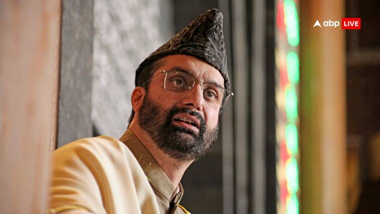 J-K: Mirwaiz Umar Farooq Alleges House Arrest, Claims 'Disallowed From Going To Jama Masjid' For 2nd Week