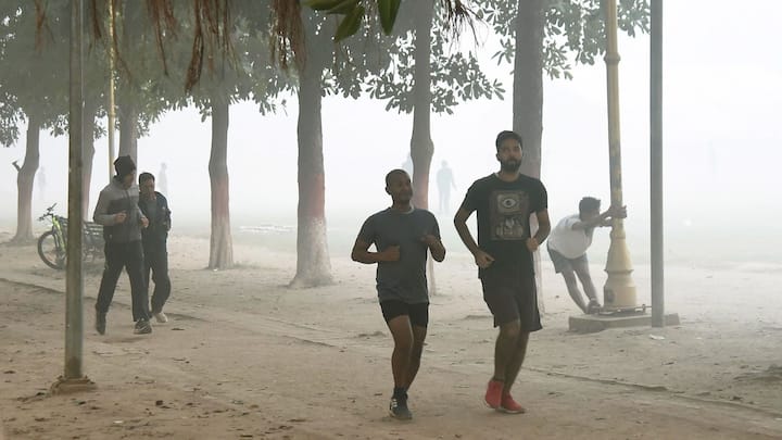 West Bengal Weather Update: আজ কেমন আবহাওয়া থাকবে উত্তরবঙ্গ ও দক্ষিণবঙ্গে ? জানাল হাওয়া অফিস।