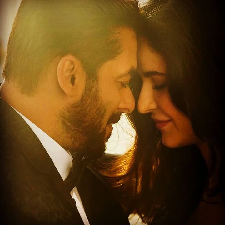 वहीं कैटरीना को जब ये बात पता चली तो वो बुरी तरह से टूट गई थी. इसके बाद वो सलमान खान से मिली और उनके सामने खूब रोई. इसका जिक्र सलमान ने आप की अदालत में किया था.