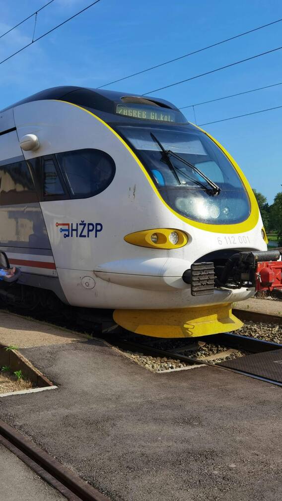 भारत की इस ट्रेन मे मिलेगी जिम और स्पा की सुविधाएं, जानिए कितना है किराया?