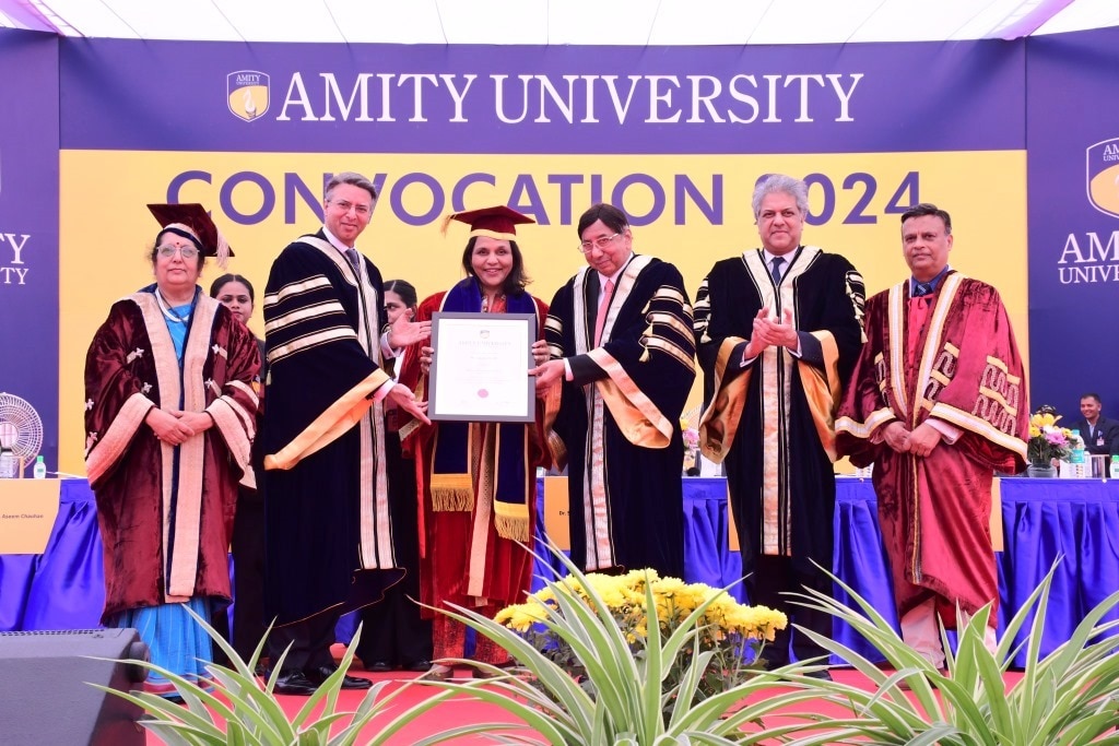 Amity University Hosts 20th Convocation, Honours Over 18,000 Graduates