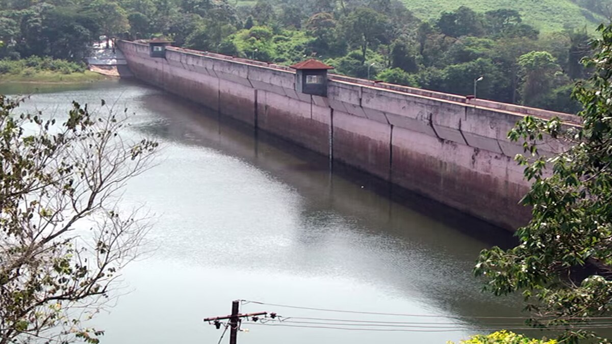 தேனியில் போதிய மழையில்லை.. வைகை, முல்லை பெரியாறு அணைகளில்  குறைந்த நீர்மட்டம்