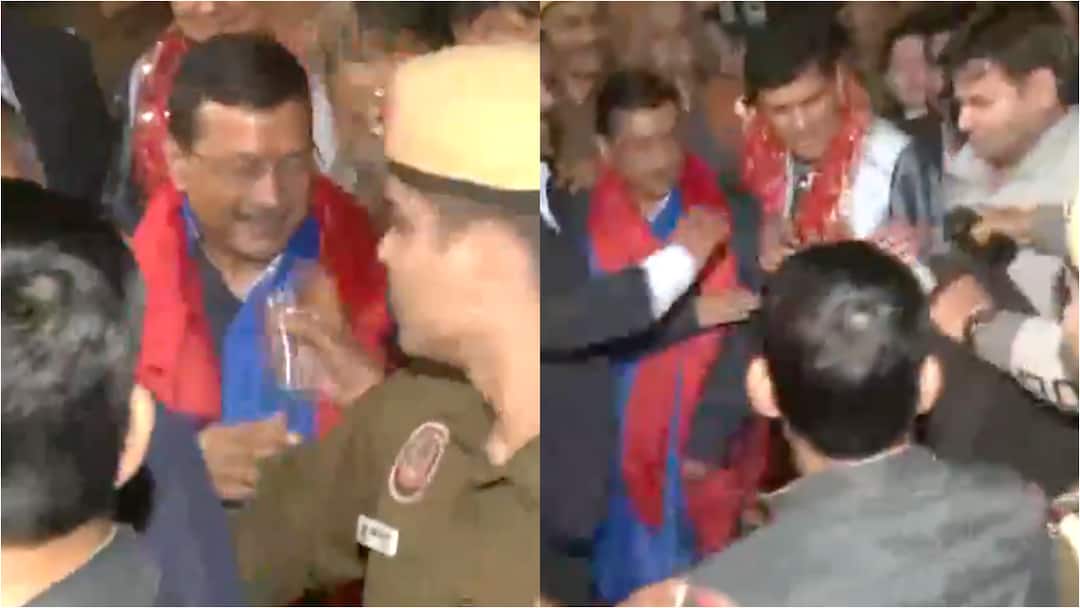 Delhi News Man Tries To Attack Arvind Kejriwal During Padyatra Throws Liquid On Him Caught On Camera Delhi: Man Tries To 'Attack' Arvind Kejriwal During Padyatra, Throws Liquid On Him — Caught On Camera