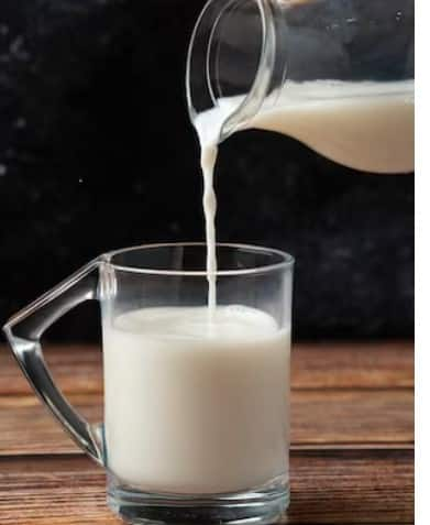 Dr Ritika Samdar, senior dietician, Max Hospital, says that milk contains vitamins A and D which moisturize the skin and help make it soft and glowing. Apart from this, milk is also considered beneficial for strengthening our hair.