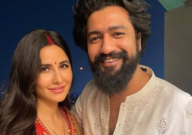 कतरिना कैफ आणि विकी कौशल यांच्या आंतरधर्मीय विवाहाने लाखो लोकांचे लक्ष वेधून घेतले. कतरिना ख्रिश्चन आणि विक्की हिंदू असून त्यांनी डिसेंबर 2021 मध्ये लग्न केले.