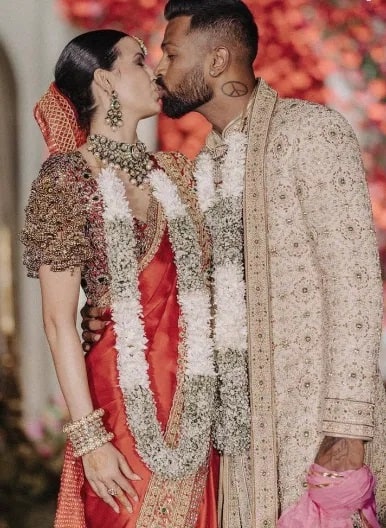 Natasha Stankovic- Actress Natasha Stankovic had a court marriage with Indian cricketer Hardik Pandya in the year 2020. After the court marriage, both of them had a grand wedding in Udaipur.