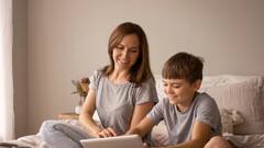 Parenting Tips: শুধু বকাঝকা করলে হবে না, মা-বাবা হিসেবে সন্তানের মন বোঝা জরুরি