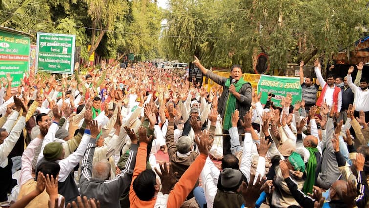 Farmers' Protest March From Noida To Delhi Today, Know Routes To Avoid As Borders To Be Barricaded