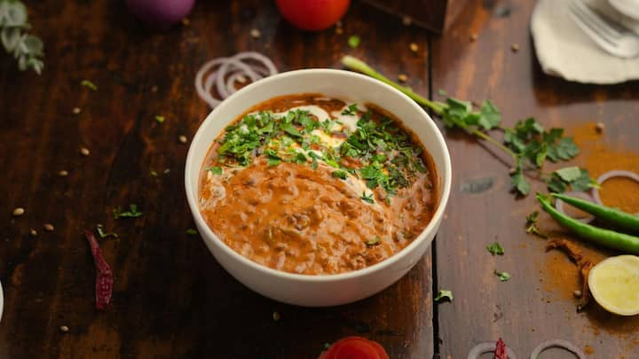 Dal Makhani: தால் மக்கானி செய்வது எப்படி என்பதை காணலாம்.