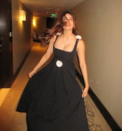 Palak Tiwari Twirls In A Chic Black Dress For A Dose Of Elegance, PICS