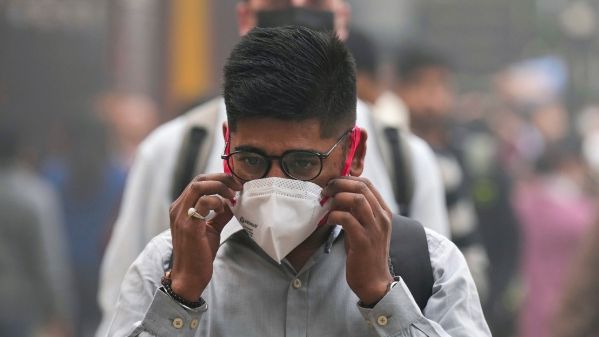 Delhi Pollution: दिल्ली वाले कंपकंपी वाली ठंड के लिए रहें तैयार! जानें प्रदूषण का क्या है हाल?