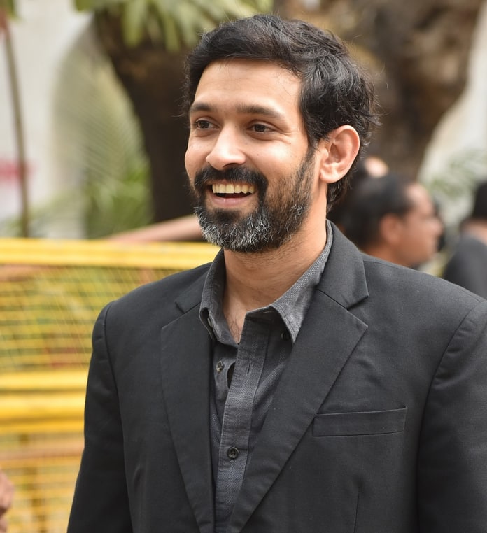अब विक्रांत के हाथ में यार जिगरी, TME और आंखों की गुस्ताखियां जैसी फिल्में हैं. इनकी शूटिंग चल रही हैं और कुछ पोस्ट प्रोडेक्शन में हैं.