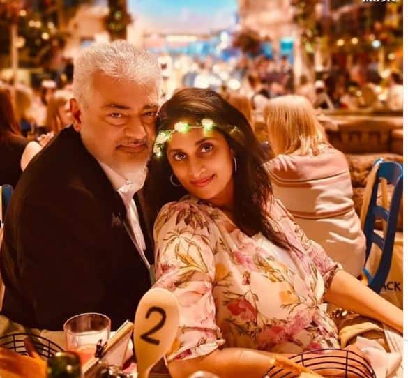 மேலும் இந்தப் படம், ஹாலிவுட் படமான 'பிரேக் டவுன்' படத்தின் ரீமேக் என்பதால் அதற்கான உரிமையை சம்பந்தப்பட்ட தயாரிப்பு நிறுவனத்திடம் டைட்ஸ் வாங்காமல் எடுத்துள்ளதால், அந்த படத்தின் தயாரிப்பு நிறுவனம் ரூ.150 கோடி கேட்டு, விடாமுயற்சி படக்குழுவினருக்கு நோட்டீஸ் அனுப்பியிருப்பதாக தகவல் சமூக வலைத்தளத்தை சுற்றி வருகிறது.