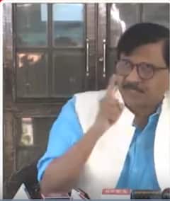 'महाराष्ट्र में जो 'मरखट लीला' चल रही है वो दिल्ली से चलाई जा रही'- Sanjay raut | #shorts