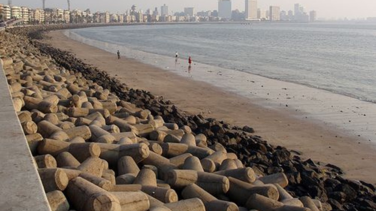 Explore Mumbai: From The Historic Elephanta Caves To The Popular Juhu Beach