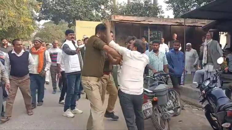 Video Of UP Cops Thrashing Two Men On Siddharth Nagar Streets Goes Viral