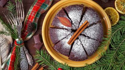 Plum Cake Recipe in Tamil:  வீட்டிலெயே சுவையான ப்ளம் கேக் செய்முறை பற்றி இங்கே காணலாம்.