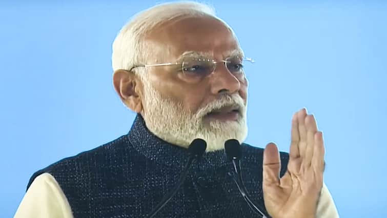 PM Modi says of the people by the people for the people forms the foundation of democracy 
