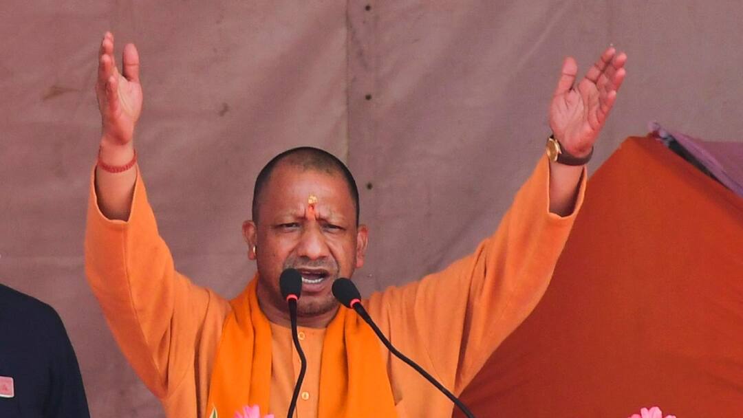 महाकुंभ: मोदी सरकार ने दिया बड़ा तोहफा, गदगद हो गए सीएम योगी, जानें क्या कहा Mahakumbh 2025 Modi government has released the first installment of 1050 crore ann महाकुंभ: मोदी सरकार ने दिया बड़ा तोहफा, गदगद हो गए सीएम योगी, जानें क्या कहा