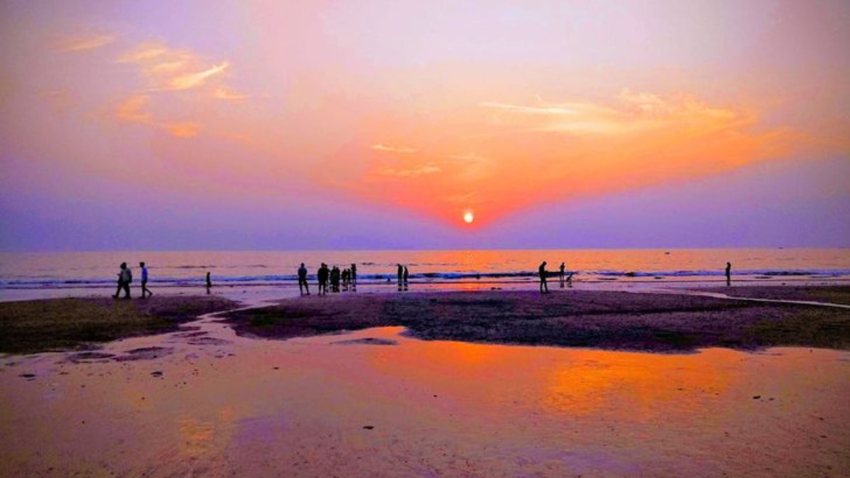 Explore Mumbai: From The Historic Elephanta Caves To The Popular Juhu Beach