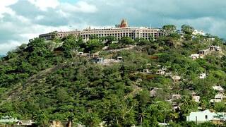 நவபாஷாண சிலைக்கு என்ன ஆனது..? - பழனி முருகன் கோயிலில் திடீர் ஆய்வால் பக்தர்கள் அதிர்ச்சி