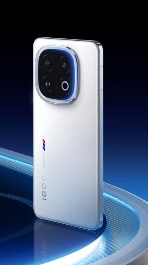 5 मिनट चार्ज करने पर कितनी देर चलेगी IQOO 13 की बैटरी!