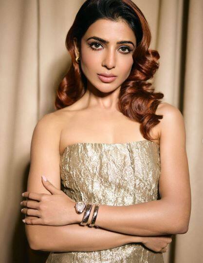 தென்னிந்திய திரையுலகில் முன்னணி நடிகையாக இருக்கும் சமந்தா, தன்னுடைய கேரியரில் உச்சத்தில் இருக்கும் போதே, தெலுங்கு நடிகர் நாக சைதன்யாக கடந்த 2017-ஆம் ஆண்டு காதலித்து திருமணம் செய்து கொண்டார்.