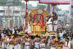 Sri Padmavathi Ammavari Brahmotsavalu: సూర్యప్రభ వాహనంపై వెలిగిపోతున్న సిరులతల్లి ..రాత్రి చంద్రప్రభ వాహనంపై పద్మావతి అమ్మవారు!