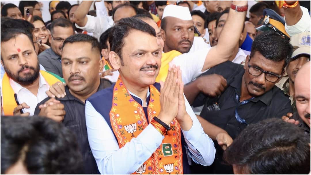 देवेंद्र फडणवीस होंगे महाराष्ट्र के नए मुख्यमंत्री, एकनाथ शिंदे और अजित पवार बनेंगे डिप्टी CM Devendra Fadnavis will be new Chief Minister of Maharashtra BJP Shiv Sena Eknath Shinde NCP Mahayuti देवेंद्र फडणवीस होंगे महाराष्ट्र के नए मुख्यमंत्री, एकनाथ शिंदे और अजित पवार बनेंगे डिप्टी CM