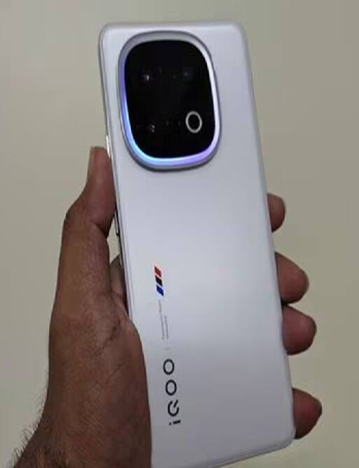 iQOO 13: આઇક્યૂનો 6000mAh બેટરી વાળો ધાંસૂ ફોન લૉન્ચ