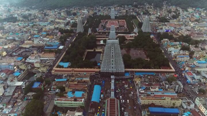 திருவண்ணாமலை அருள்மிகு அருணாச்சலேஸ்வரர் திருக்கோயில் பஞ்சபூத தலங்களில் அக்னித்தலமாக திகழ்ந்து வருகிறது.