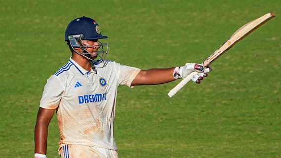 Vaibhav Suryavanshi: తగ్గేదే లే..!! సిక్సర్లతో హోరెత్తించిన 13 ఏళ్ల IPL చిచ్చరపిడుగు సూర్యవంశీ Vaibhav Suryavanshi: తగ్గేదే లే..!! సిక్సర్లతో హోరెత్తించిన 13 ఏళ్ల IPL చిచ్చరపిడుగు సూర్యవంశీ