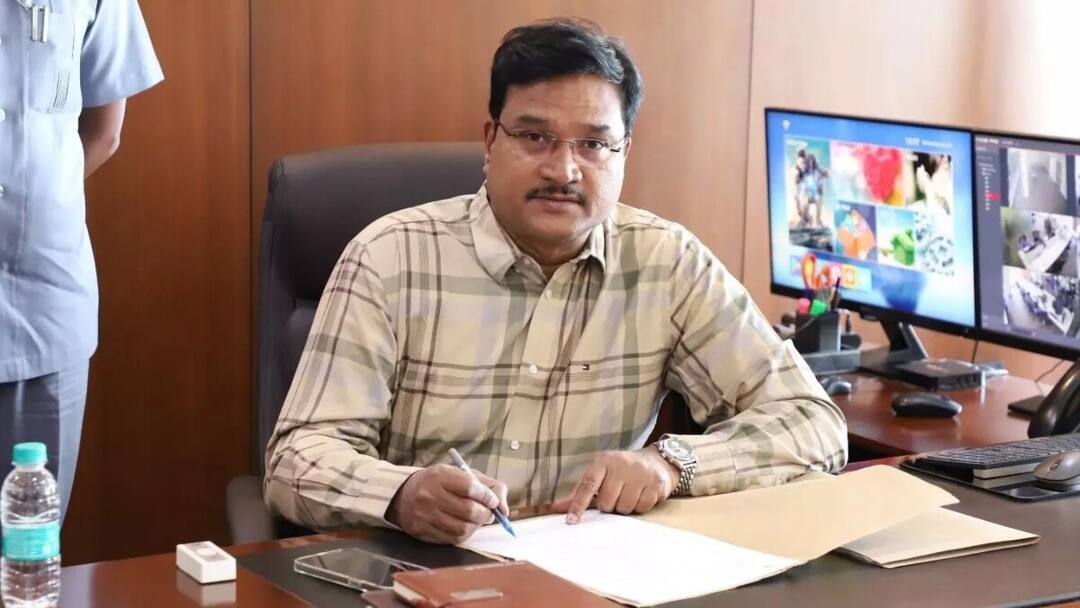 Hydra News: హైడ్రా కీలక నిర్ణయం, ఫిర్యాదులు తీసుకునేందుకు వారంలో ఒకరోజు కేటాయించిన రంగనాథ్ Hyderabad Hydra has taken another key decision will take complaints every on Monday from 2025 Hydra News: హైడ్రా కీలక నిర్ణయం, ఫిర్యాదులు తీసుకునేందుకు వారంలో ఒకరోజు కేటాయించిన రంగనాథ్