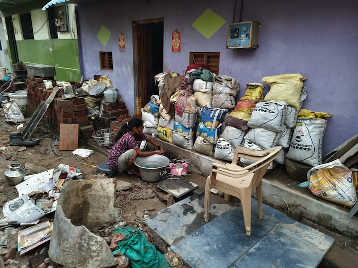 வெள்ளபெருக்கால் வீணாகிய பொருட்கள் : அரகண்டநல்லூர்