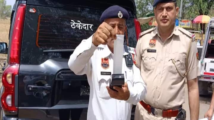 इन वाहनों के अलावा अगर और कोई हूटर इस्तेमाल करता हुआ पाया जाता है. तो फिर उस पर कार्रवाई की जा सकती है. अगर कोई इन नियमों के खिलाफ जाकर अपने वाहन पर हूटर लगाता है. तो उस पर 5000 रुपये तक का चालान किया जा सकता है.