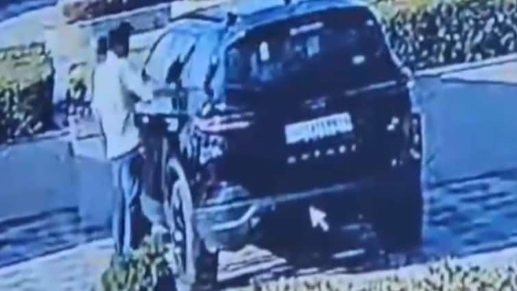 Video: Noida Firm Founder's Family Trip To Haryana Turns Nasty As Thief Breaks Car Window To Steal Valuables