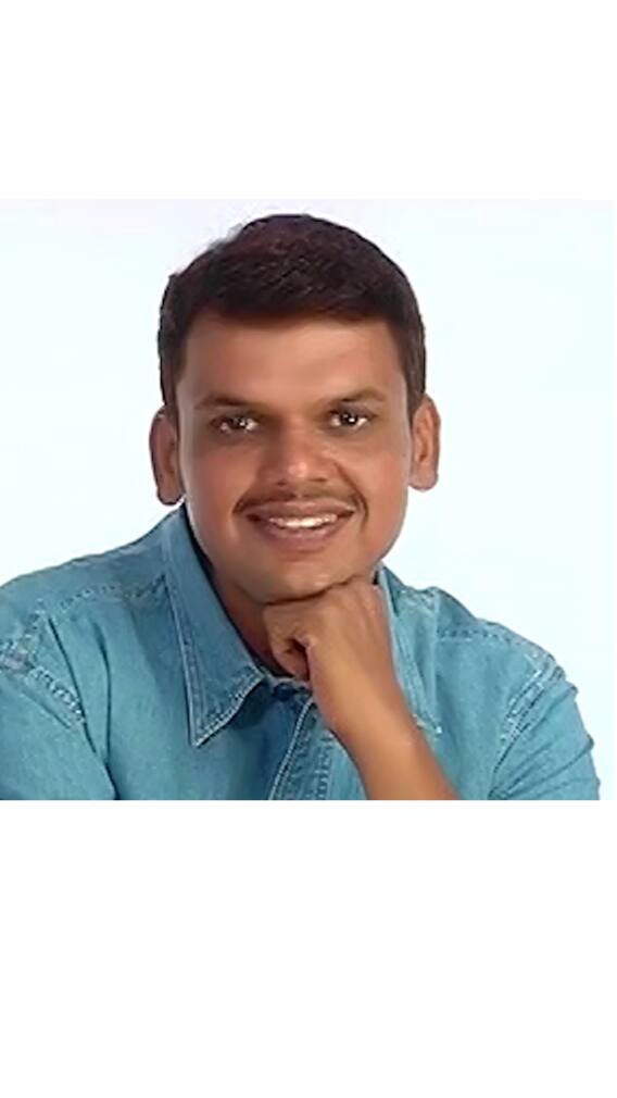 'देवाभाऊं'चं राजकारणासह मॉडेलिंग क्षेत्रातही पाऊल