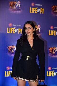 Life of Pi Show: रेड गाउन में अदिति राव ने ढाया कहर, तो बच्चों संग दिखीं मंदिरा बेदी, 'लाइफ ऑफ पाई' के शो में पहुंचे ये सितारे