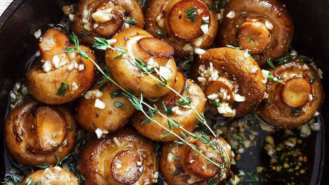 Butter Garlic Mushrooms: A Delicious And Simple Recipe Butter Garlic Mushrooms: A Delicious And Simple Recipe Butter Garlic Mushrooms: A Delicious And Simple Recipe