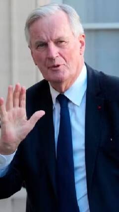 French Government Collapses After PM Barnier Loses No-Confidence Vote | ABP News
