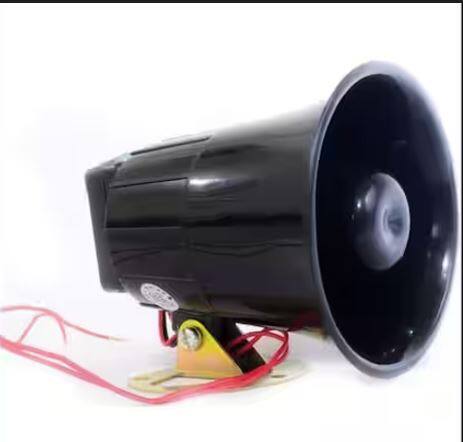 ਤੁਹਾਨੂੰ ਦੱਸ ਦੇਈਏ ਕਿ ਹੂਟਰ ਤੋਂ ਨਿਕਲਣ ਵਾਲੀ ਆਵਾਜ਼ ਬਹੁਤ ਉੱਚੀ ਹੁੰਦੀ ਹੈ ਅਤੇ ਅਜਿਹੀ ਸਥਿਤੀ ਵਿੱਚ ਇਸਨੂੰ ਆਮ ਤੌਰ 'ਤੇ ਵਰਤਿਆ ਨਹੀਂ ਜਾ ਸਕਦਾ। ਸੈਂਟਰਲ ਮੋਟਰ ਵਹੀਕਲ ਰੂਲਜ਼ 1989 ਦੇ ਤਹਿਤ ਕਿਸੇ ਵੀ ਵਾਹਨ ਵਿੱਚ ਅਜਿਹੇ ਹਾਰਨ ਦੀ ਵਰਤੋਂ ਨਹੀਂ ਕੀਤੀ ਜਾ ਸਕਦੀ।