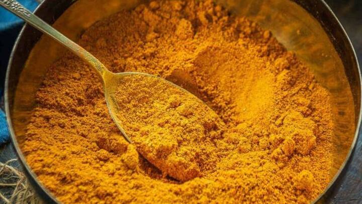 4. Sambar Powder: Sambar powder is a key ingredient in South Indian cuisine. It combines roasted lentils, spices, and herbs. It adds a distinct, aromatic flavour to dishes like sambar and rasam, enhancing taste and aroma. (Image Source: Pinterest/whiskaffair)