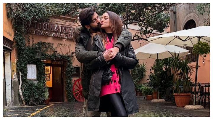 Actors Sonakshi Sinha posted pictures from her romantic getaway in Rome with husband Zaheer Iqbal on Thursday.