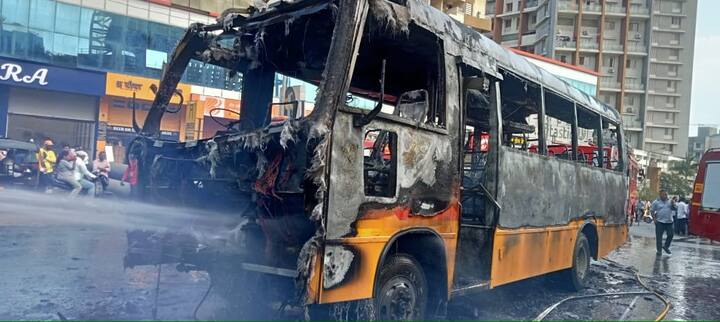 बसला आग नेमकी कशामुळे लागली ह्याचे कारण समोर आले नाही, पण या घटनेने स्कुल बसच्या ऑडीट व सुरक्षेचा मुद्दाही उपस्थित होत आहे.