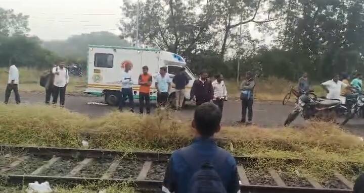 जखमी प्रवाशाला ॲम्बुलन्स ने तातडीने हलवण्यात आले आहे.