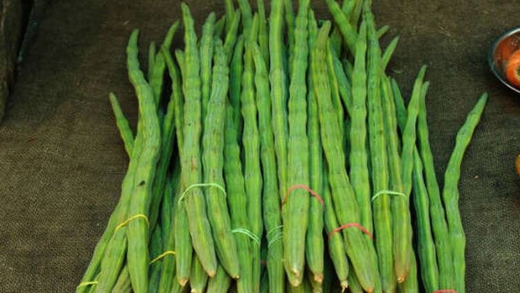 Drumstick vegetable purchase from north india to chennai via aeroplane know price details சென்னைக்கு விமானத்தில் பறந்து வரும் முருங்கைக்காய்! கிலோ இவ்வளவா?
