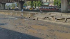 Nashik Potholes : रस्त्यात खड्डे की खड्ड्यात रस्ते, नाशिककर जीव मुठीत घेऊन करतायत प्रवास, पाहा PHOTOS