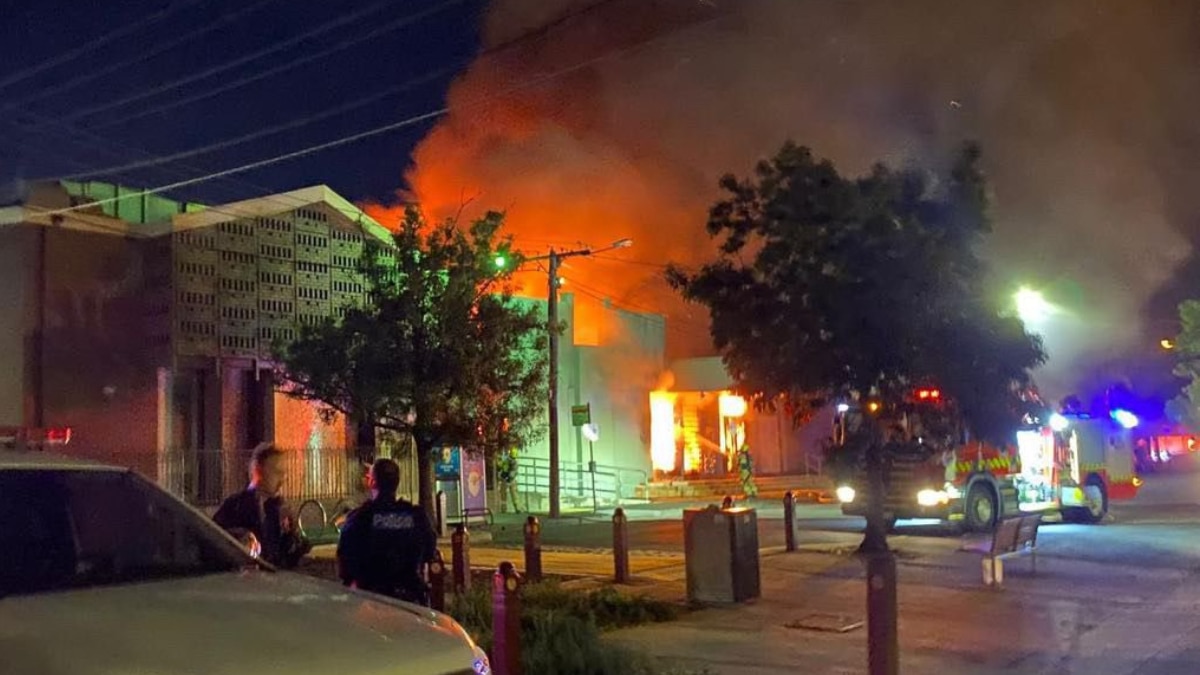 Synagogue In Australia Set On Fire During Prayers, PM Albanese Says No ...